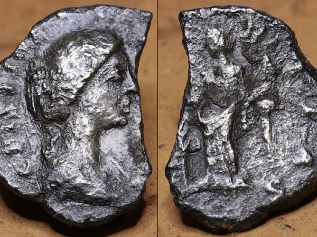 Zeldzaam Romeinse Denarius Crispina Augusta (Bruttia)