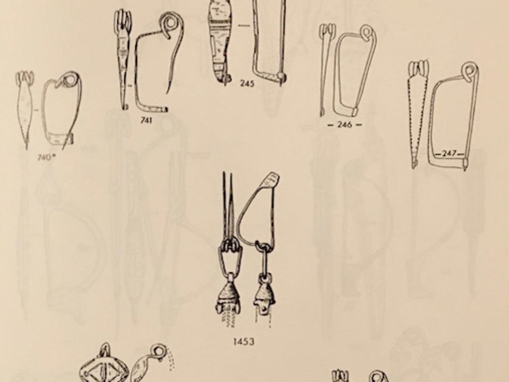 La Tène (type III) fibulae