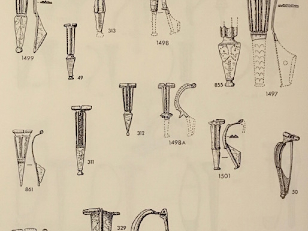 Hod Hill type fibulae