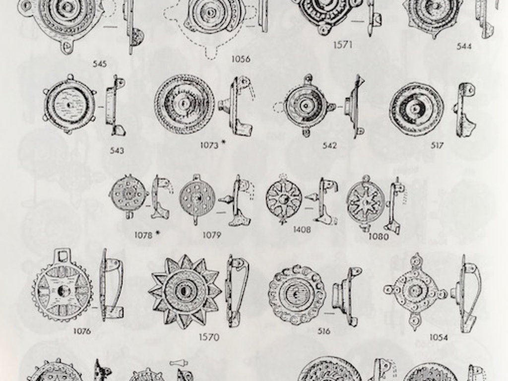 Schijf fibulae (gegoten types)