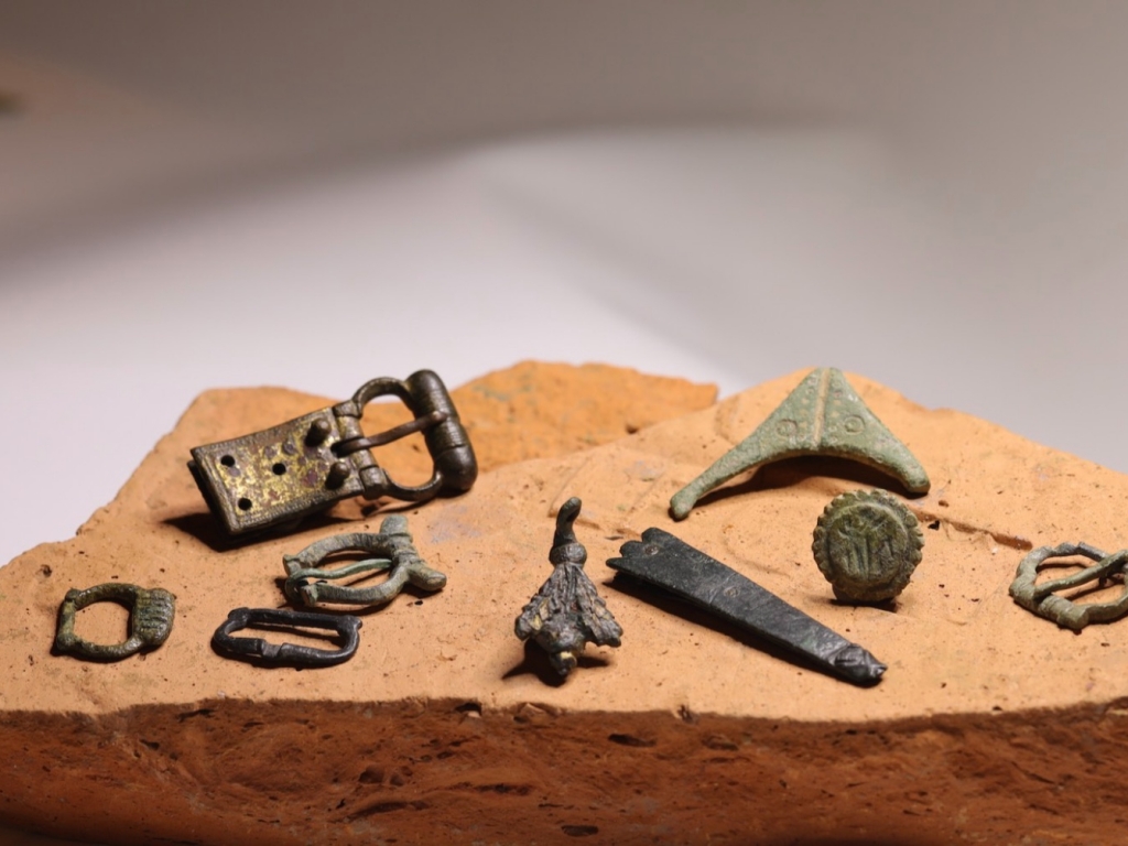 Late - Hoge Middeleeuwse artefacts