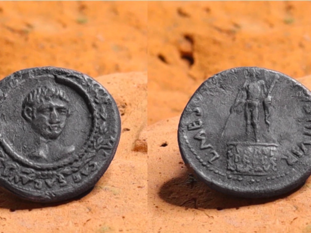 Extreem zeldzaam Romeinse Denarius Augustus - [S CO]B R P CVM SALVT IMP CAESAR AVG[VS CONS]